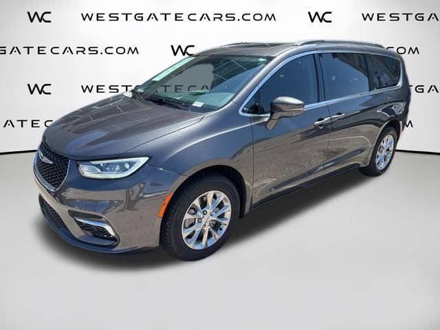 Used 2022 Chrysler Pacifica Touring-L AWD/4WD image 1