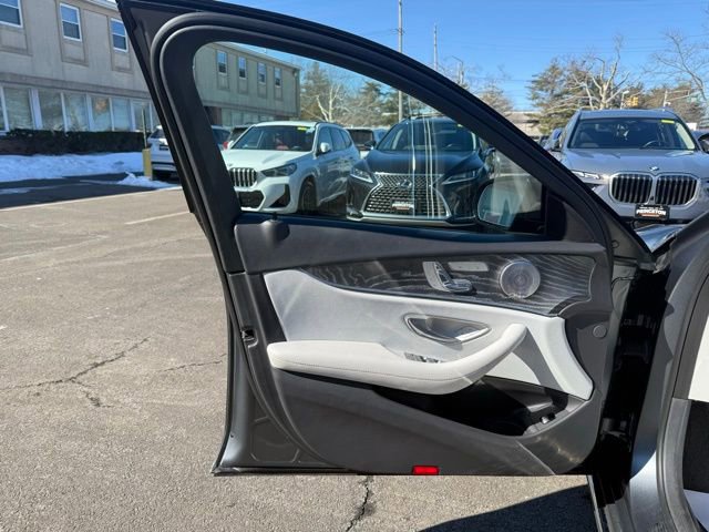 Used 2021 Mercedes-Benz E 450 4MATIC All-Terrain Wagon image 22