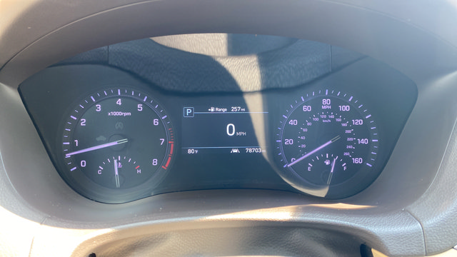 Used 2018 Genesis G80 3.8 RWD image 18