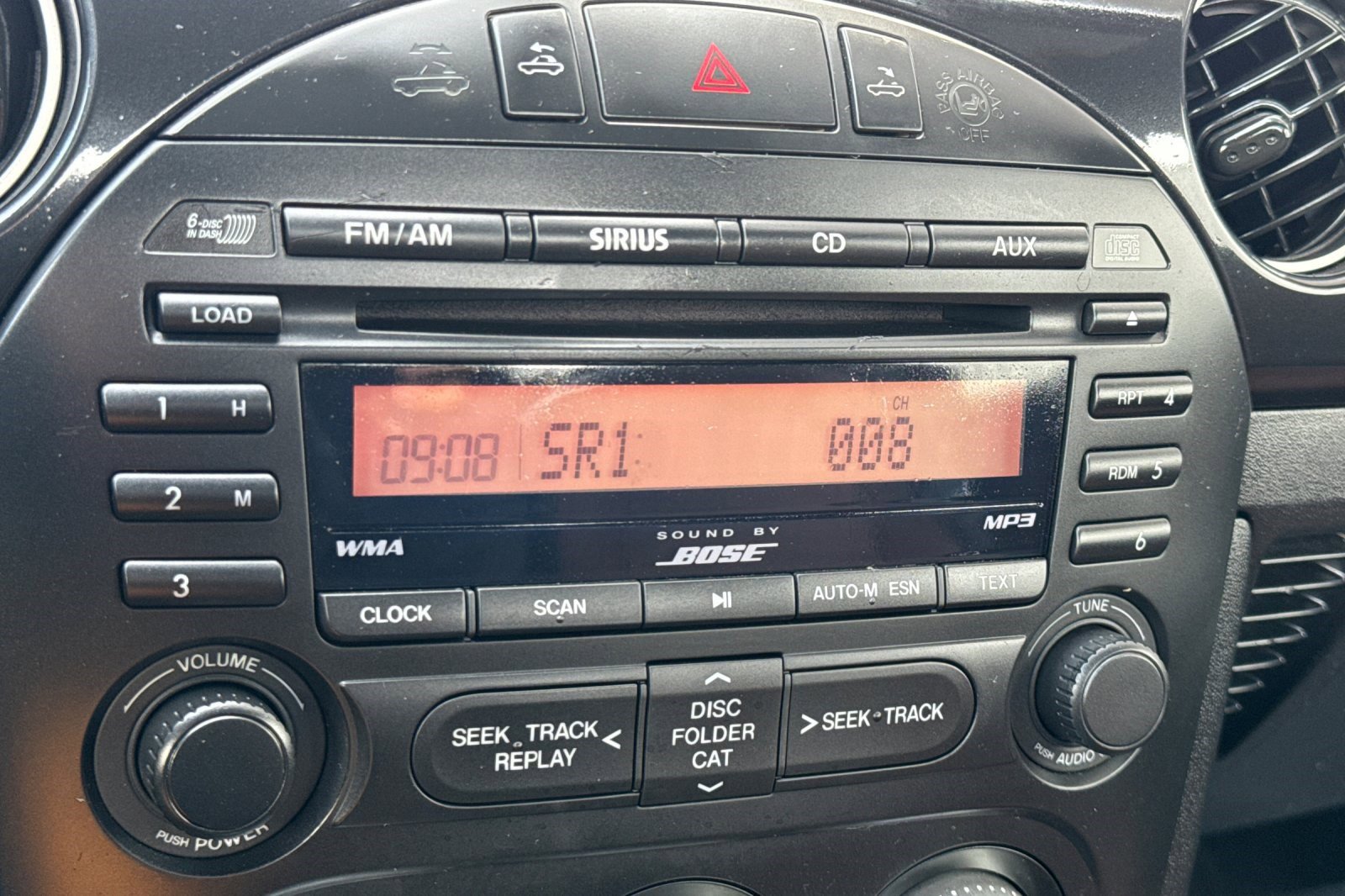 Used 2015 MAZDA MX-5 Miata Grand Touring w/ Premium Package image 23