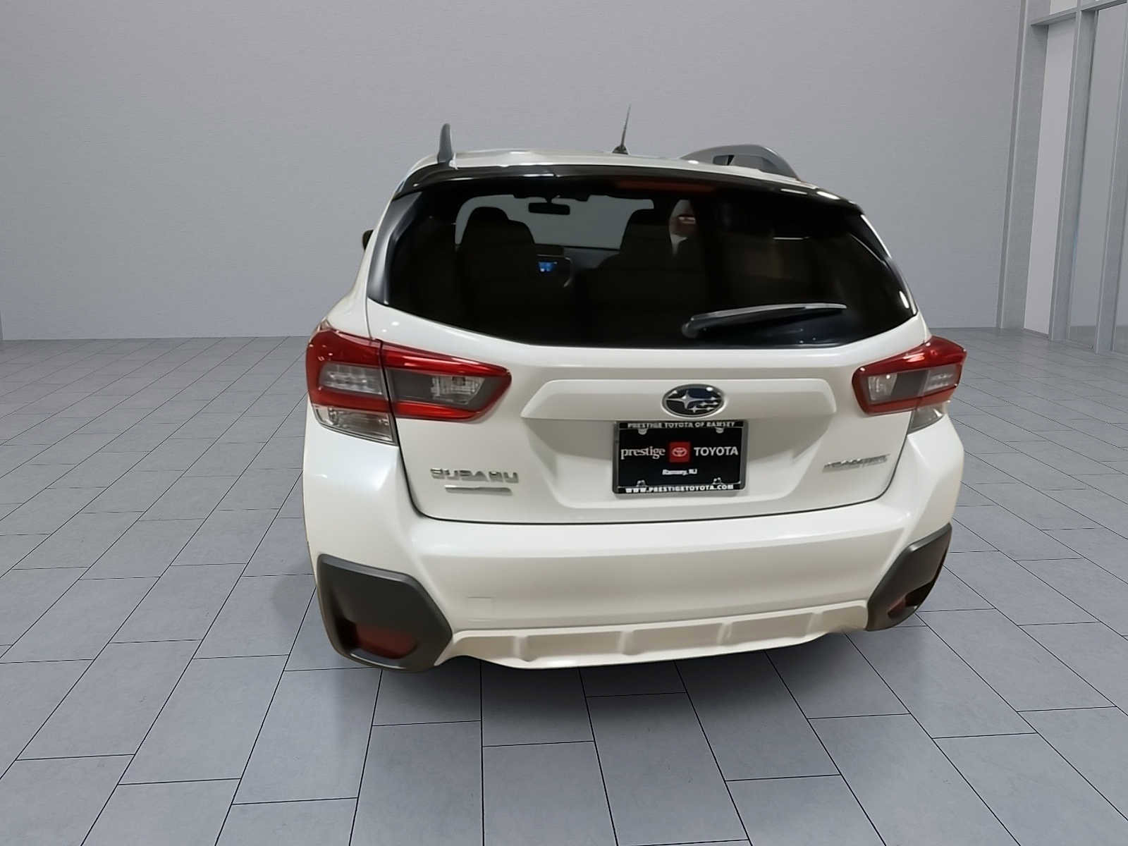 Used 2021 Subaru Crosstrek 2.0i image 7