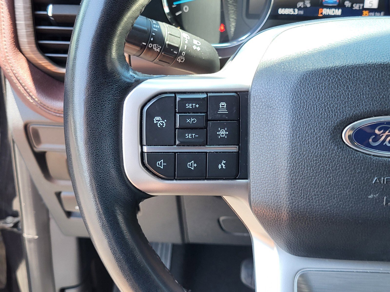 Certified 2024 Ford Expedition Limited AWD/4WD image 28