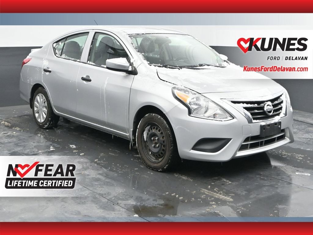 Used 2019 Nissan Versa S Plus image 1