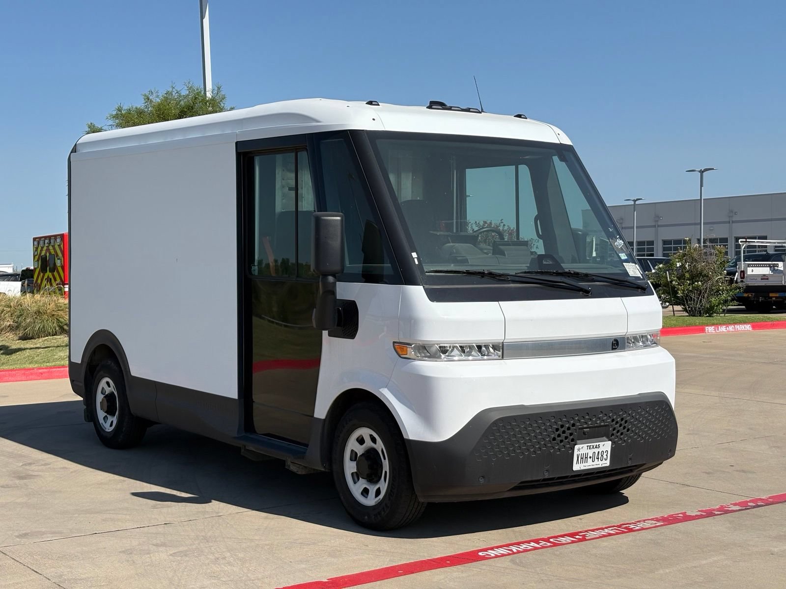 Used 2024 Chevrolet Brightdrop 400 w/ Commercial Equipment Package AWD/4WD image 1