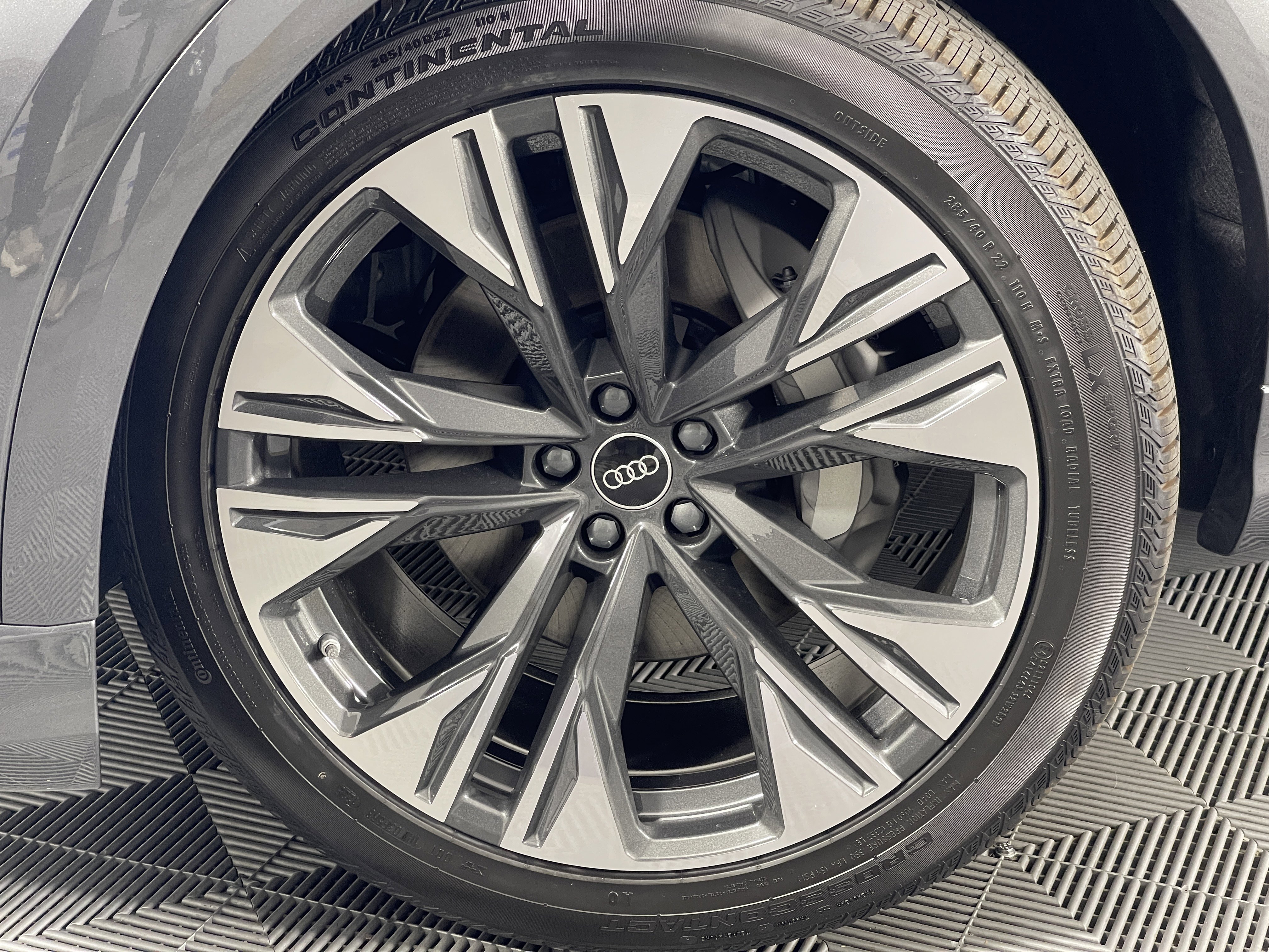 New 2025 Audi Q8 Premium Plus image 7