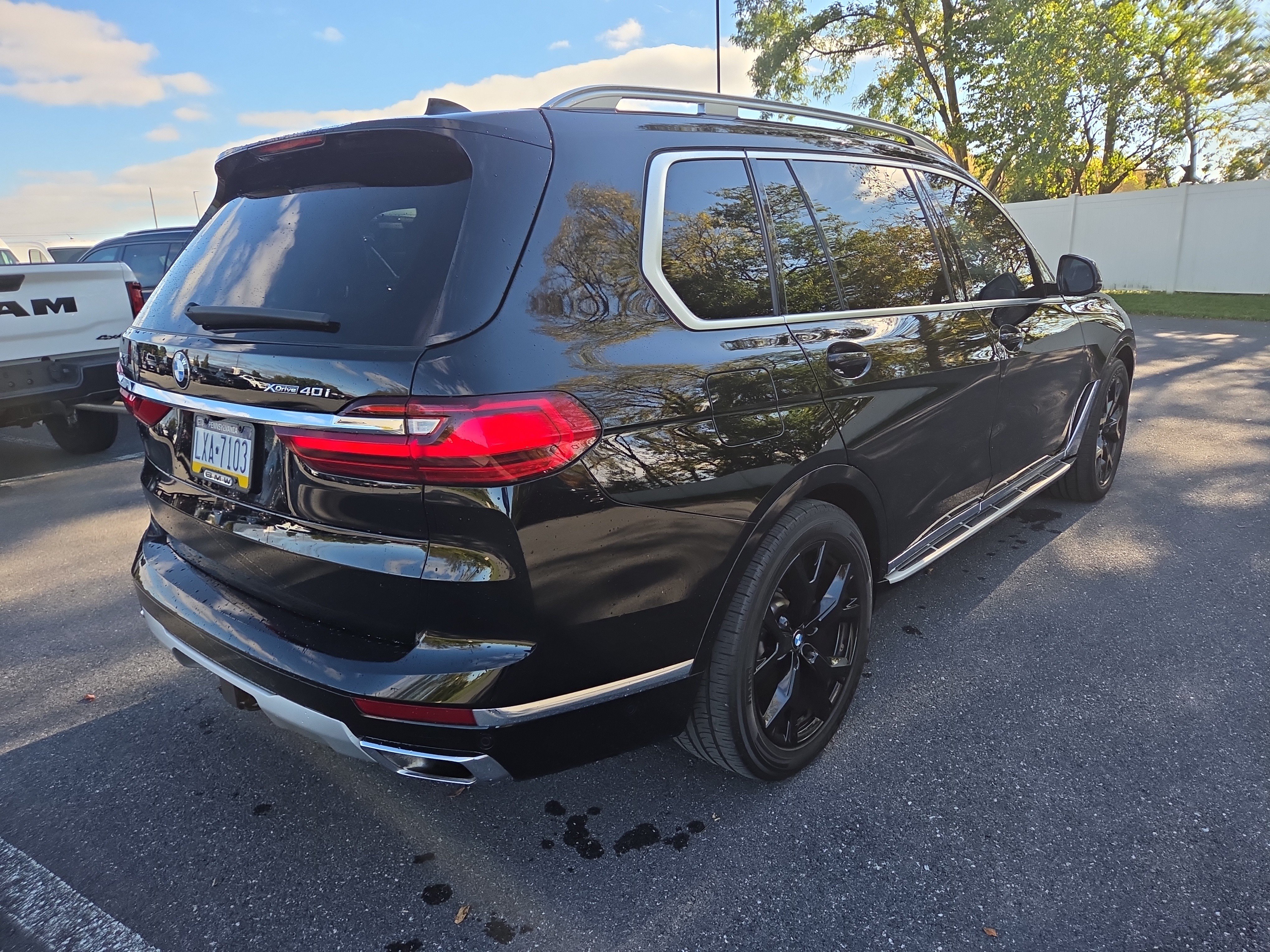 Used 2022 BMW X7 xDrive40i w/ Executive Package AWD/4WD image 17