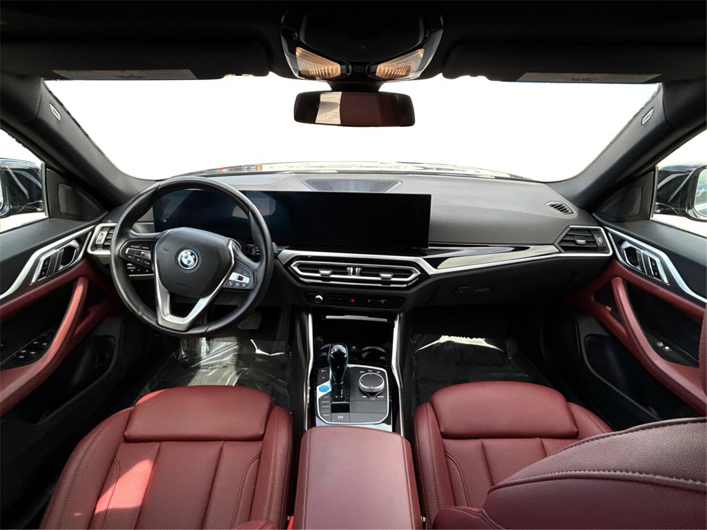 Certified 2023 BMW i4 eDrive35 image 28