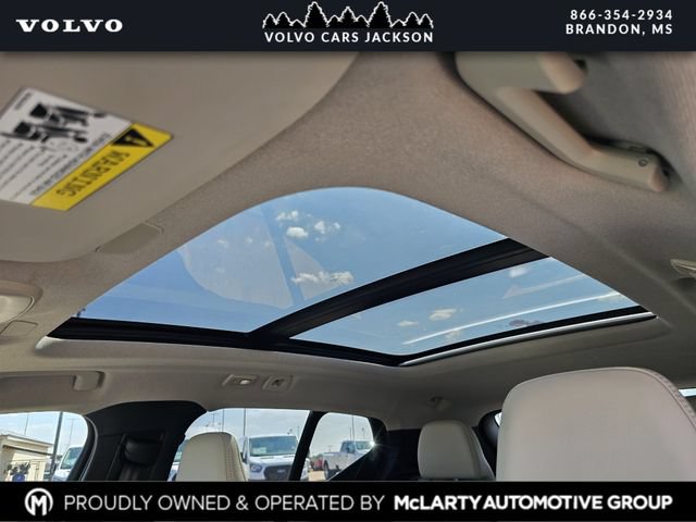 Certified 2026 Volvo XC40 B5 Plus w/ Protection Package Premier AWD/4WD image 20