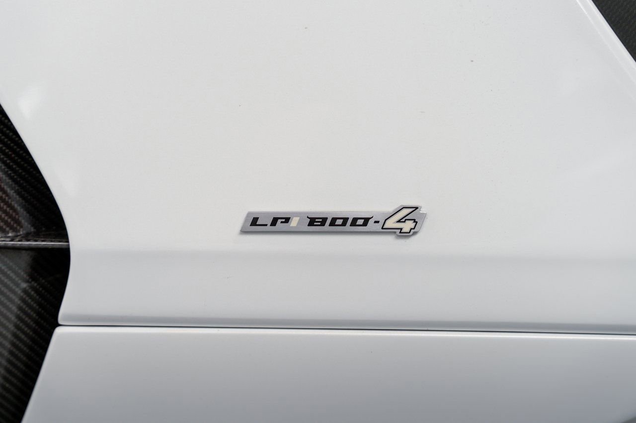 Used 2022 Lamborghini Aventador Countach image 35