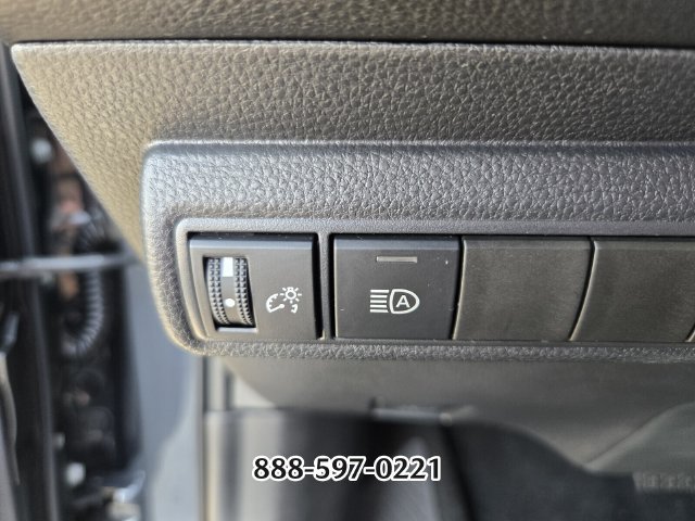 Used 2025 Toyota Corolla LE FWD image 29