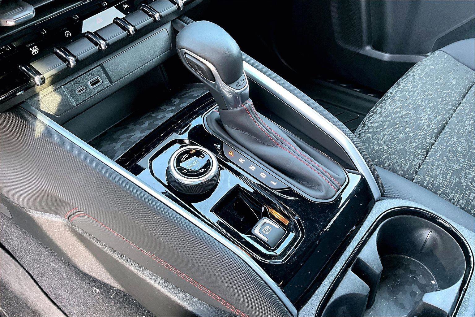 Certified 2024 Chevrolet Colorado Z71 w/ Advanced Trailering Package image 14