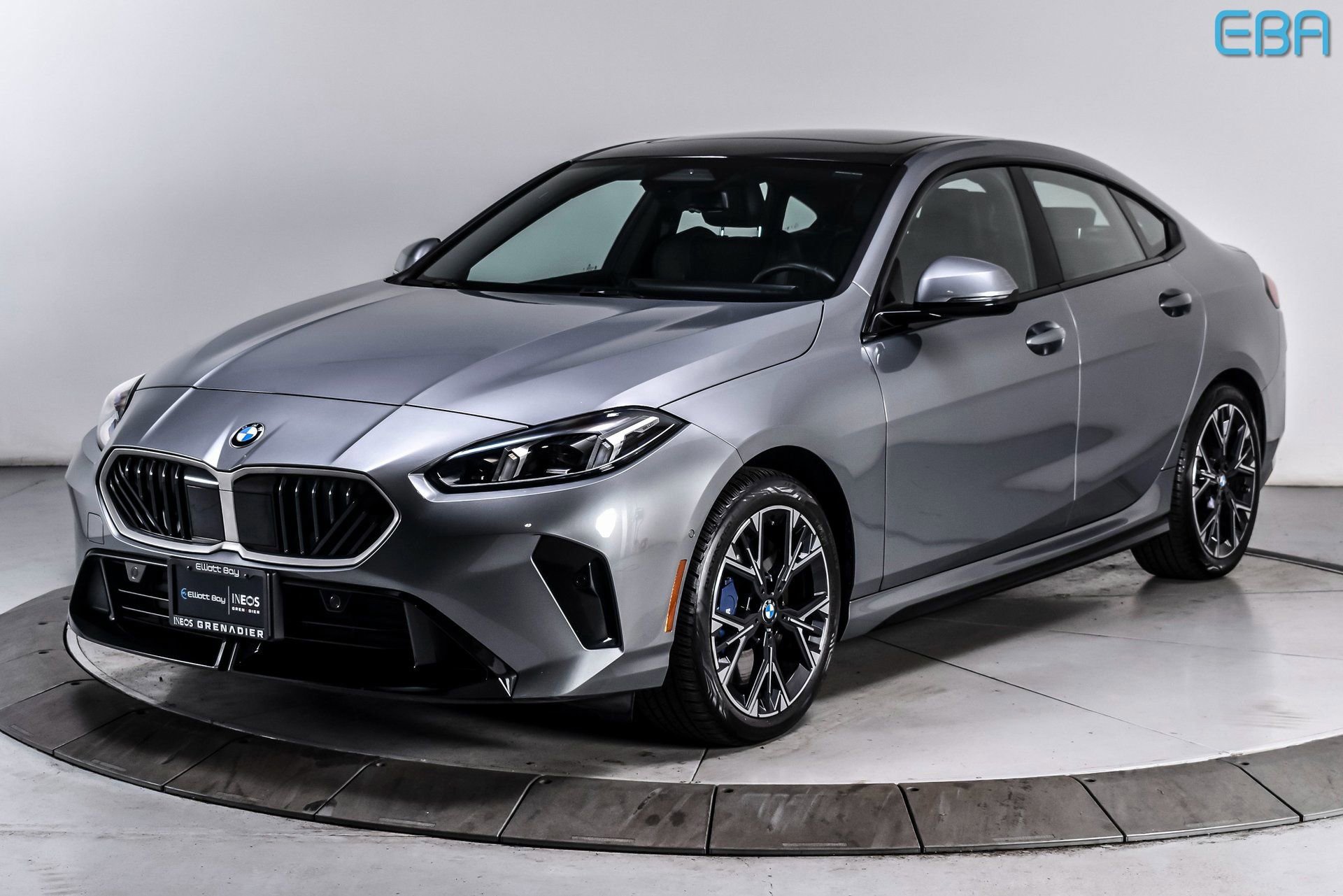 Used 2025 BMW 228i xDrive AWD/4WD image 2