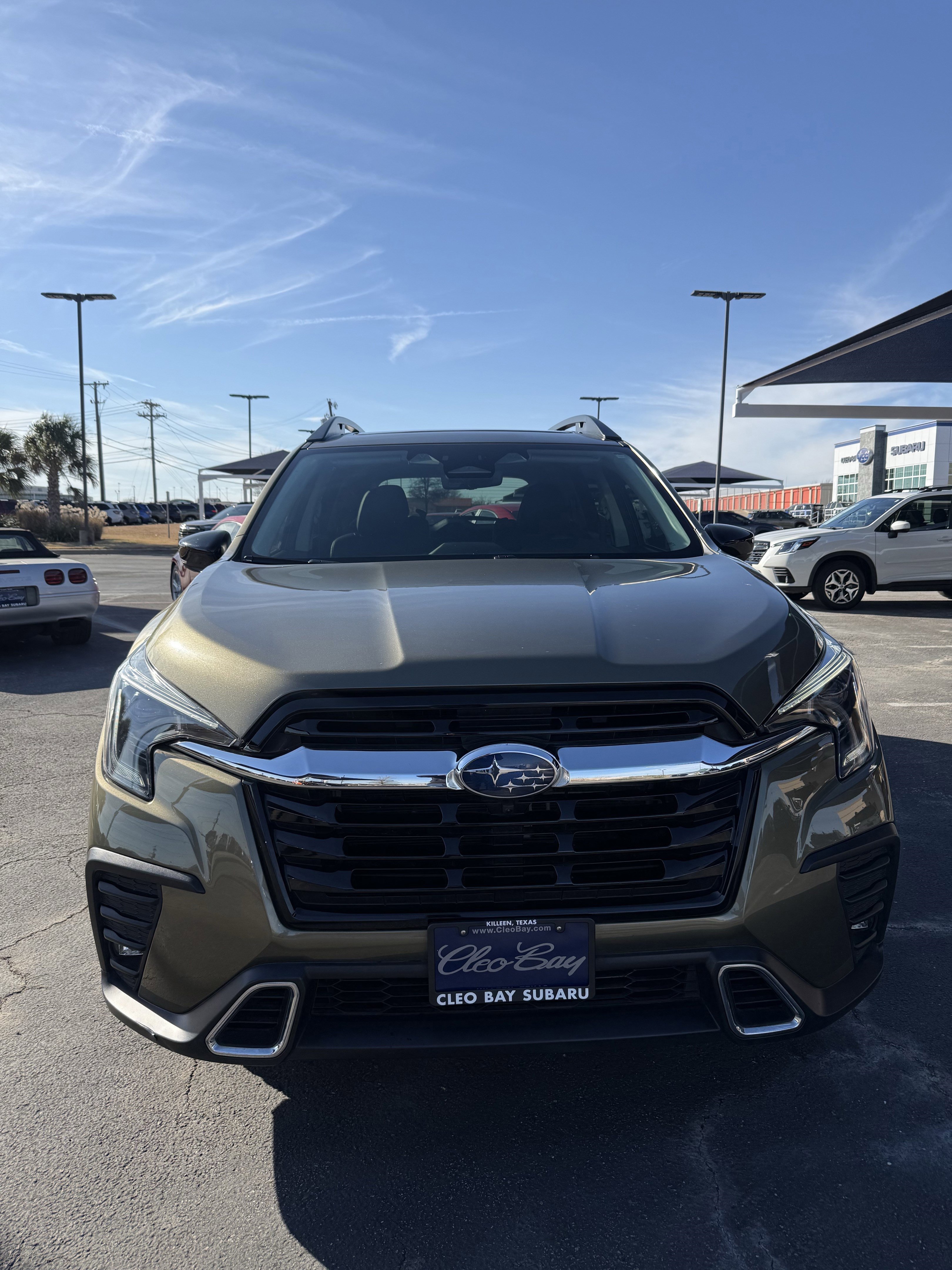 Certified 2024 Subaru Ascent Touring w/ Popular Package #2 image 2