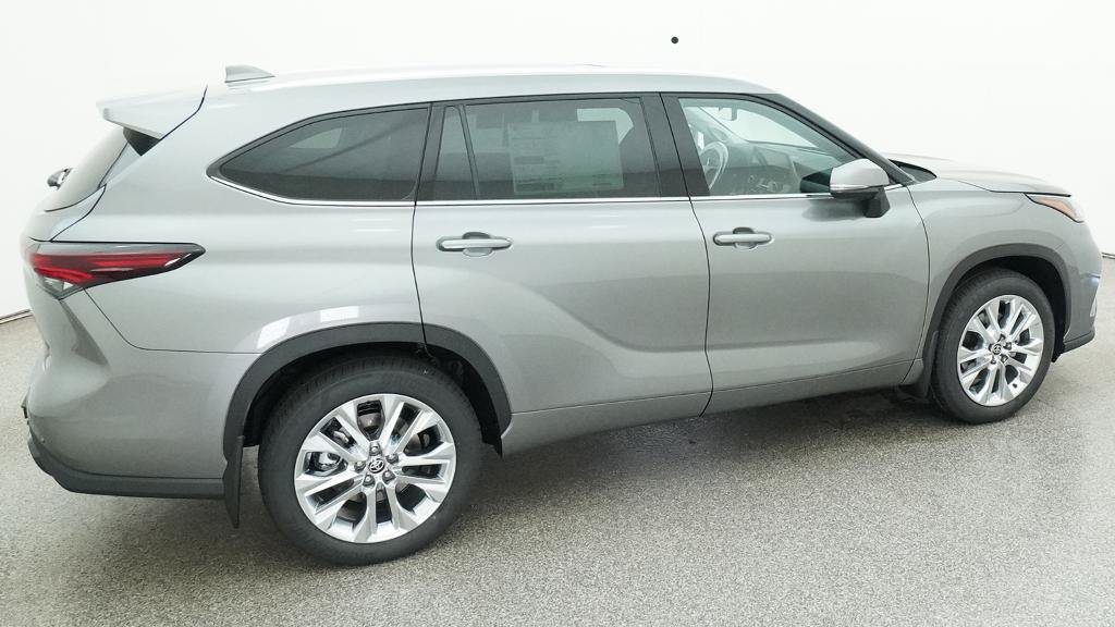 New 2026 Toyota Highlander Limited AWD/4WD image 44