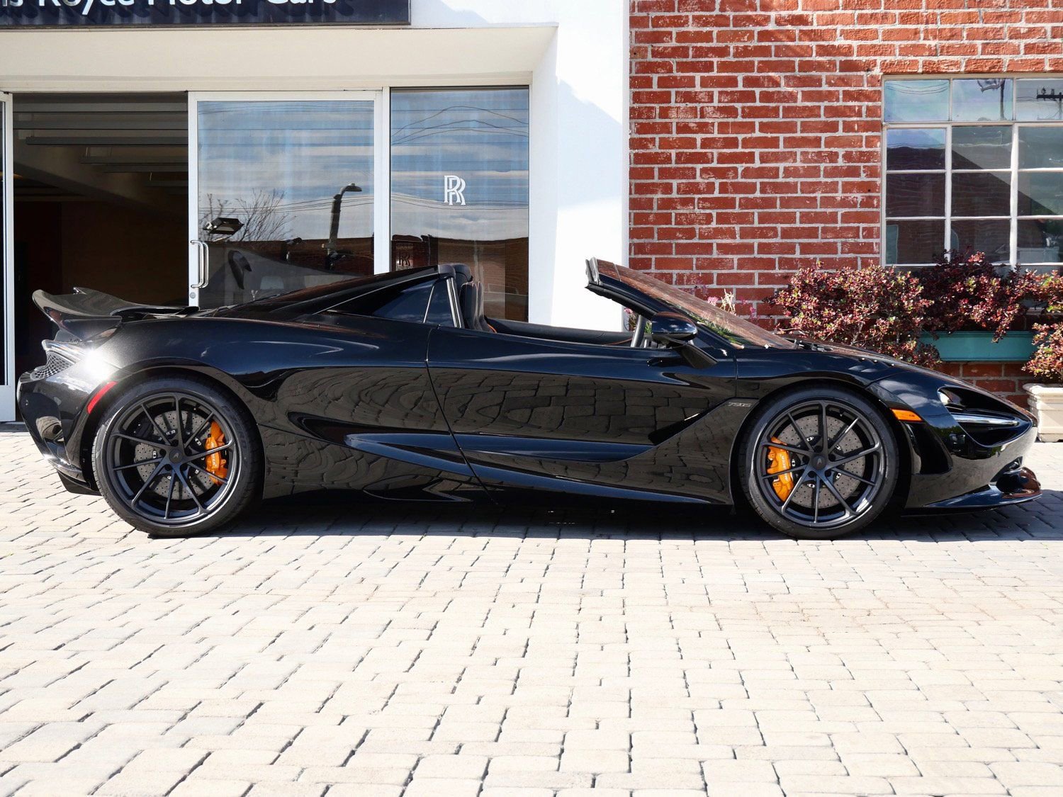 New 2026 McLaren 750S Spider RWD image 3