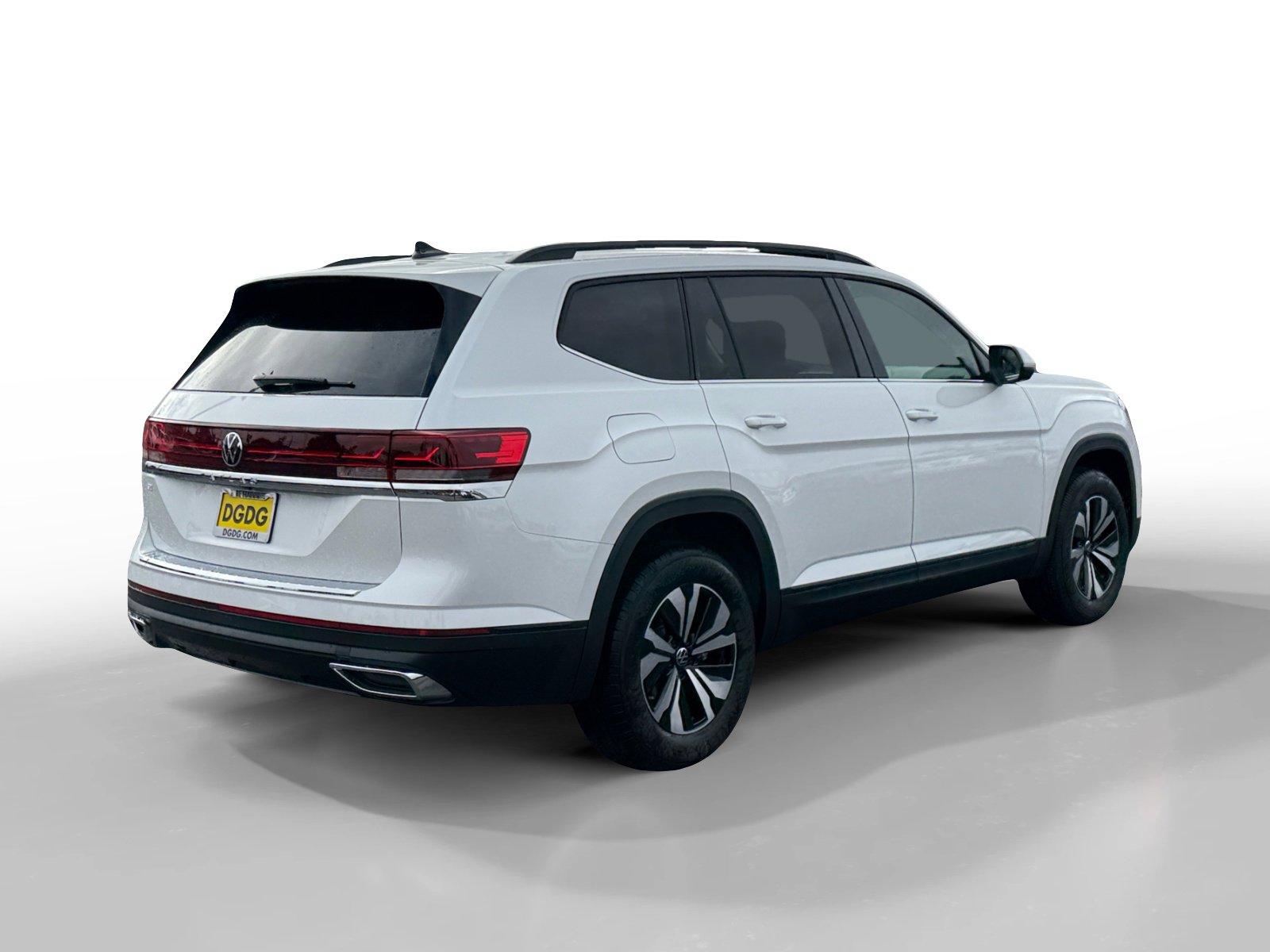 New 2026 Volkswagen Atlas SE image 5