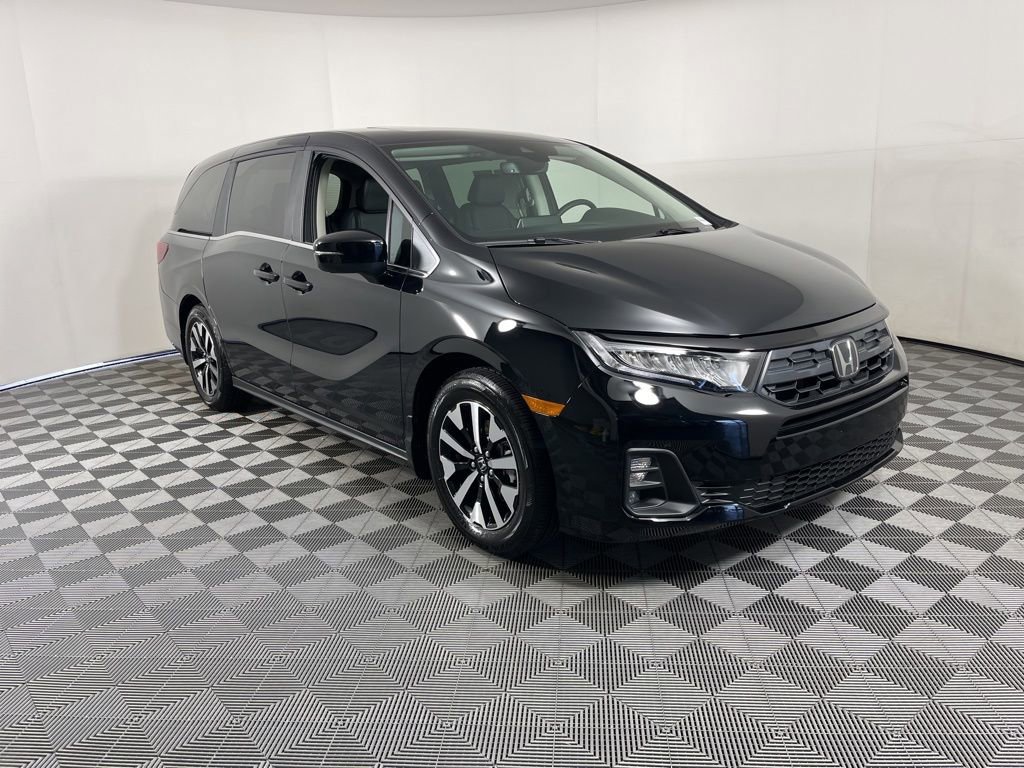 Certified 2025 Honda Odyssey EX-L image 6