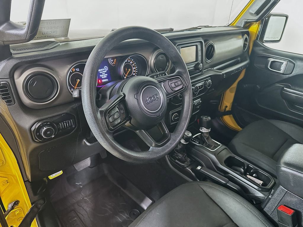 Used 2020 Jeep Wrangler Sport AWD/4WD image 30