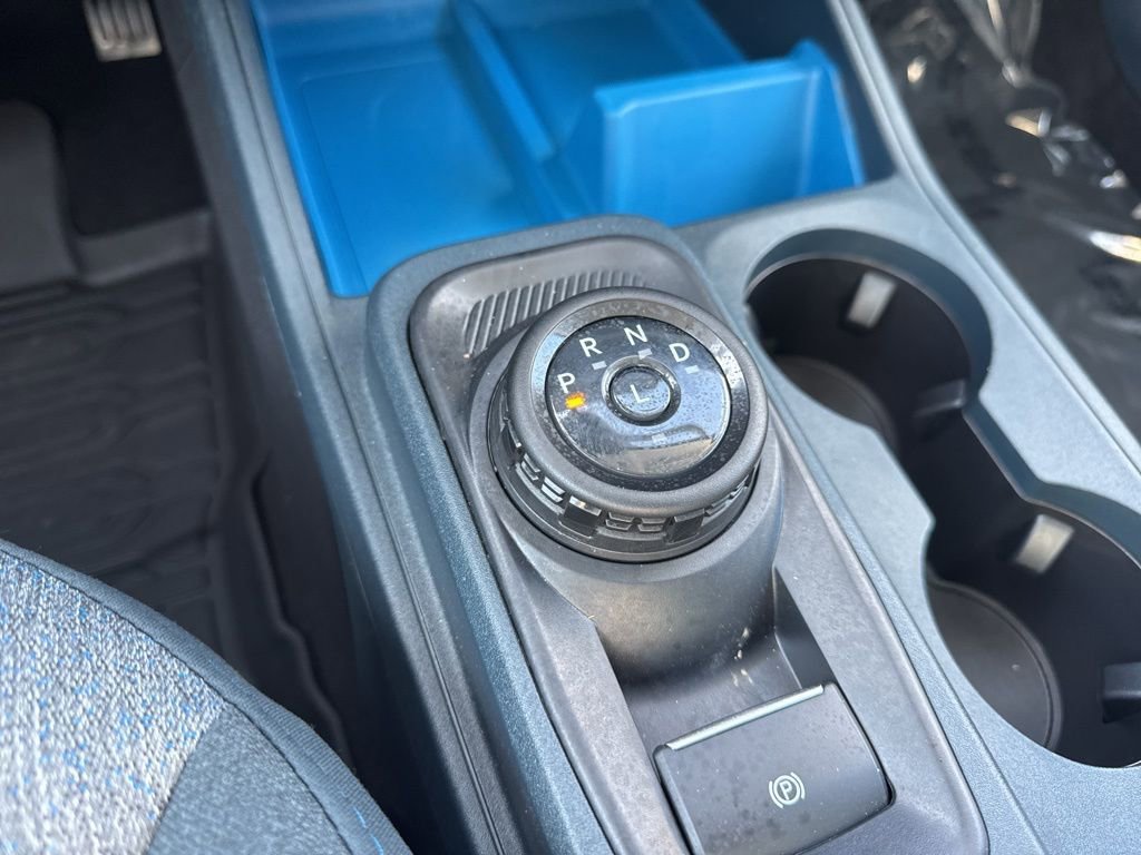 Used 2025 Ford Maverick XLT w/ Equipment Group 302A AWD/4WD image 15