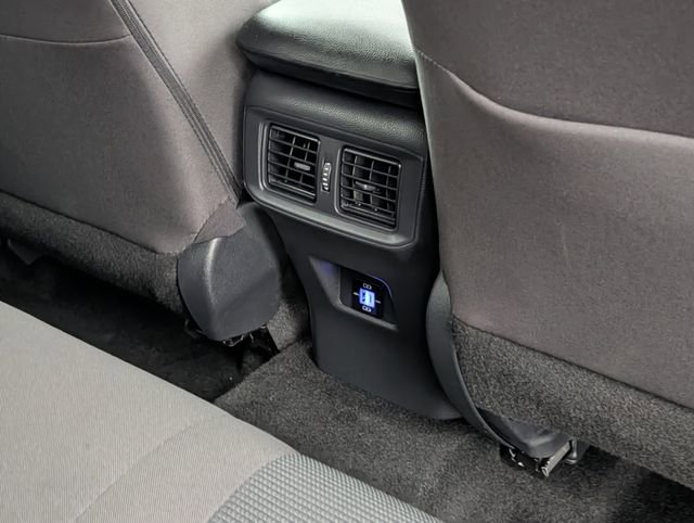 Certified 2025 Toyota RAV4 LE FWD image 29