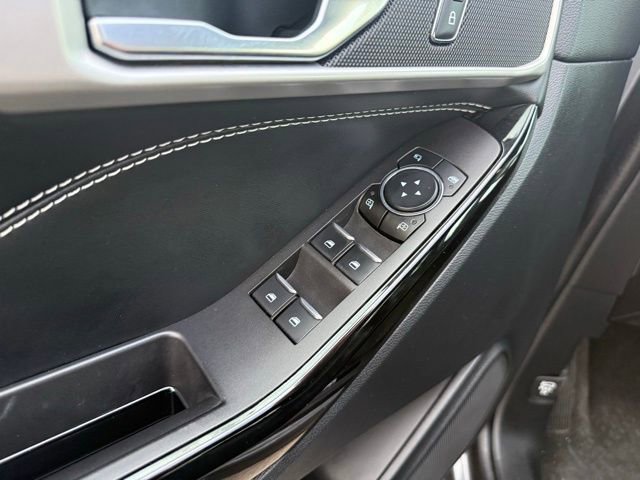 Certified 2023 Ford Explorer ST image 25