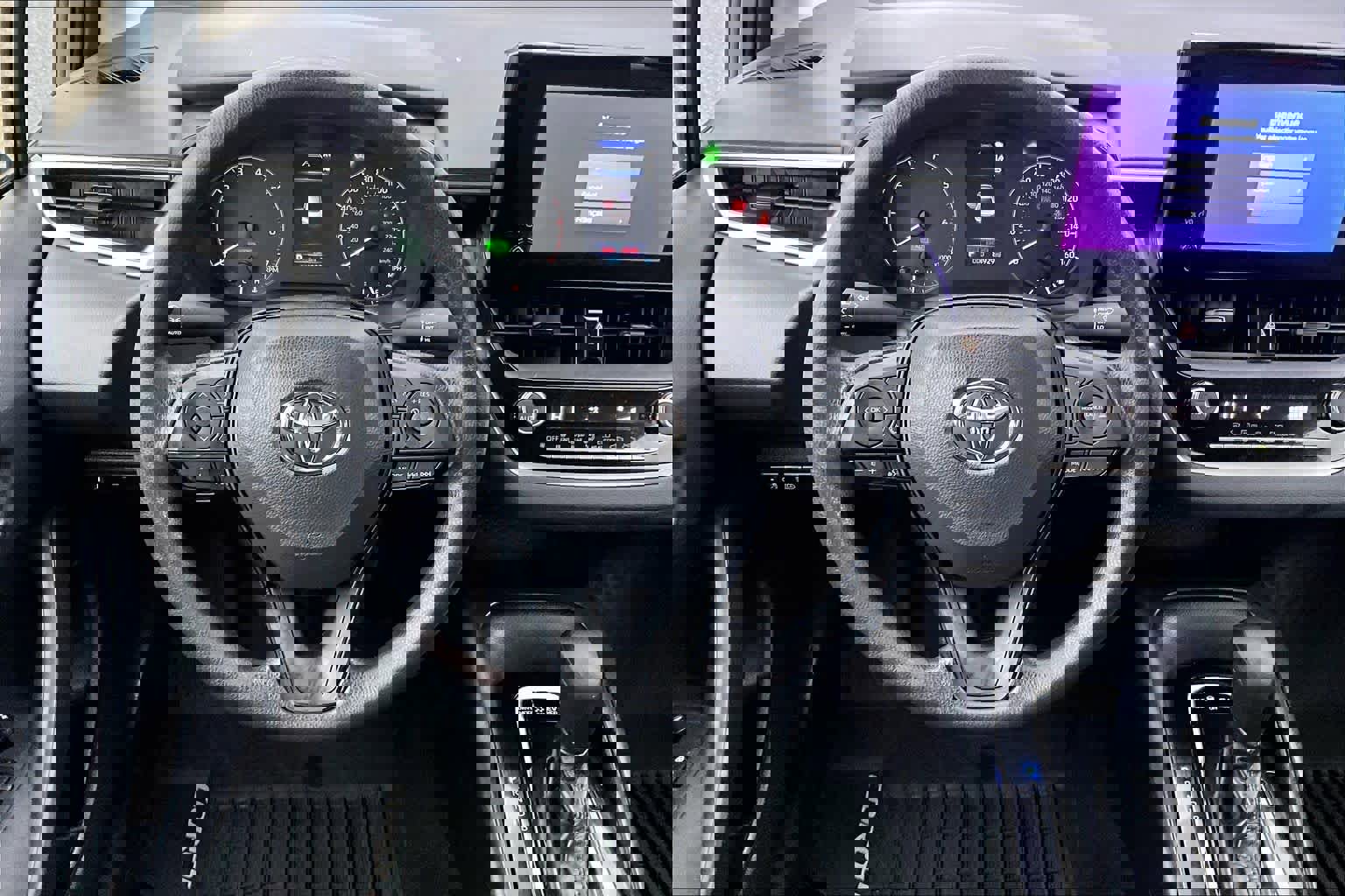 Certified 2024 Toyota Corolla LE w/ LE Convenience Package image 6