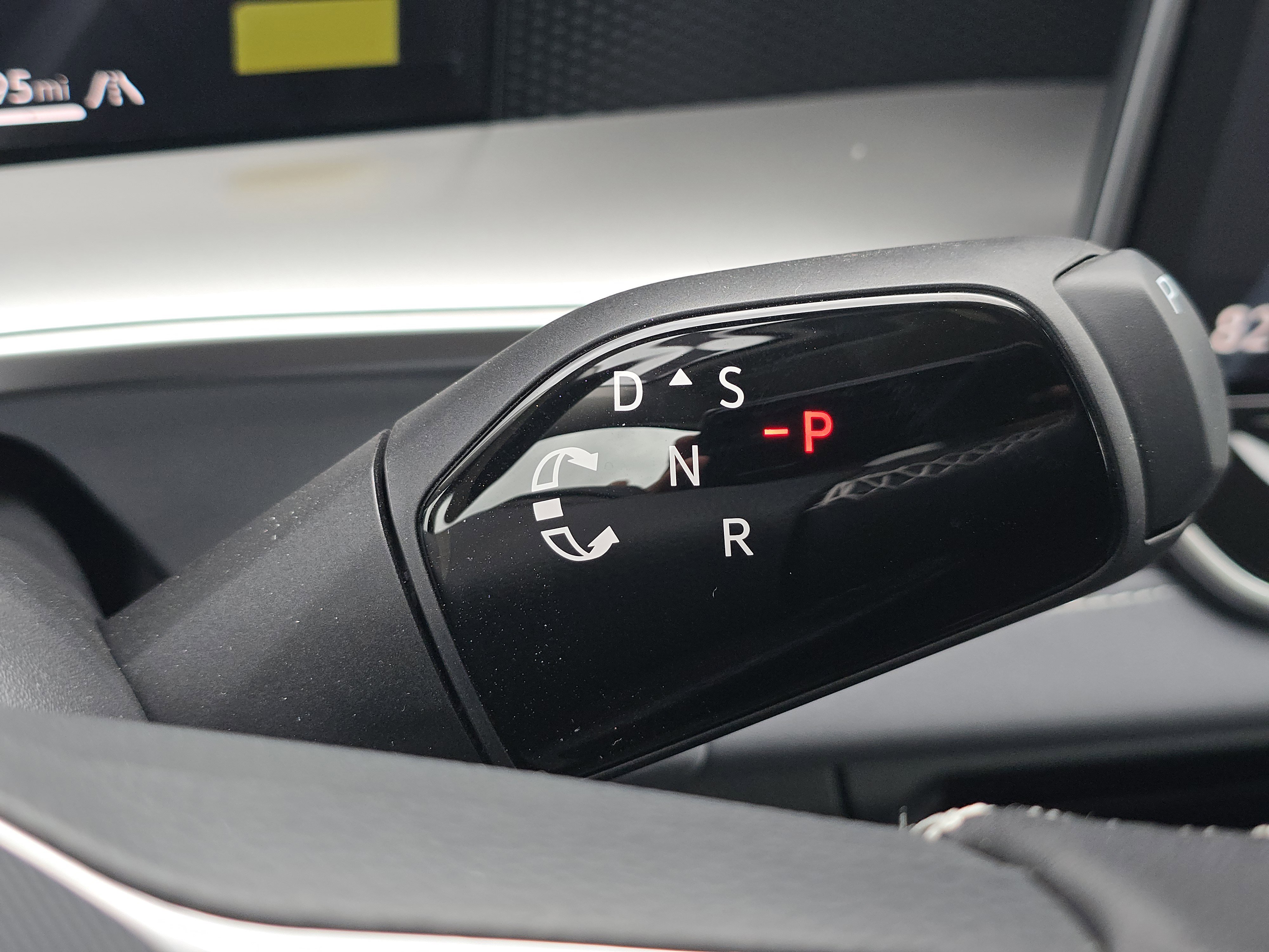 New 2026 Volkswagen Tiguan SE AWD/4WD image 26