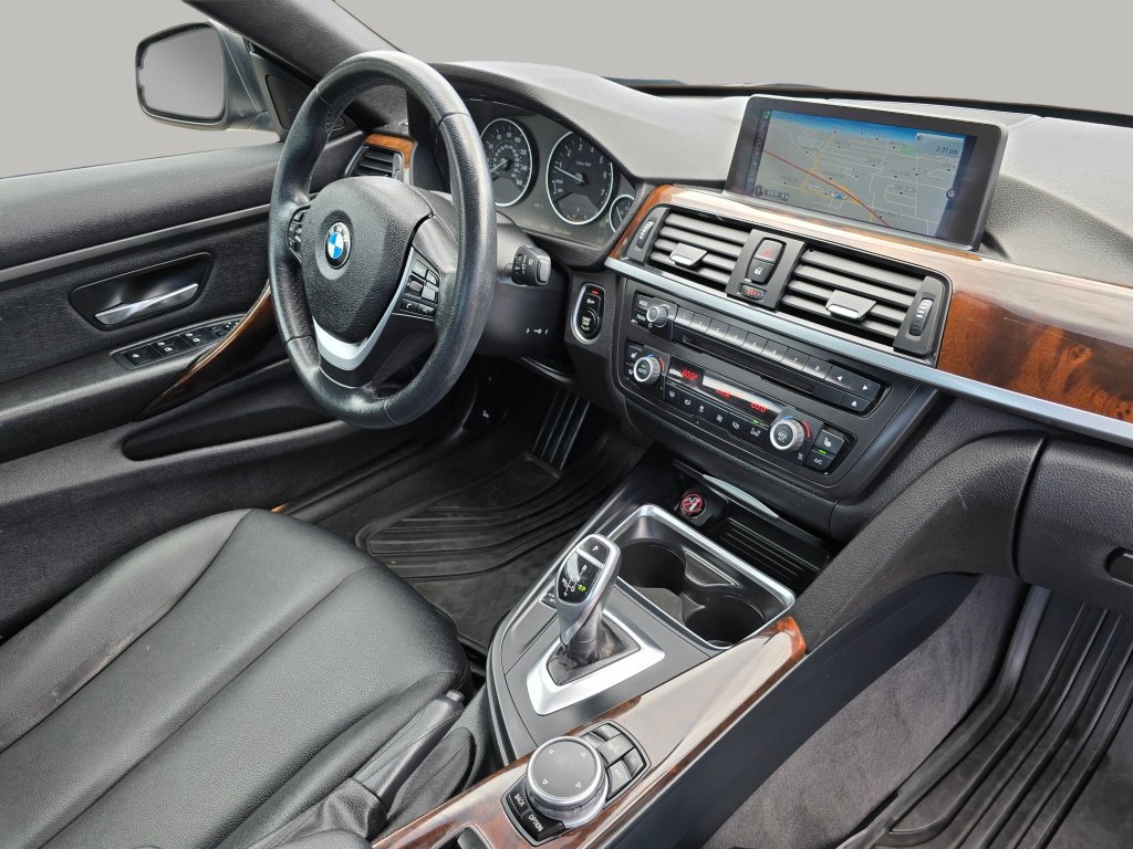 Used 2015 BMW 428i xDrive Convertible AWD/4WD image 30