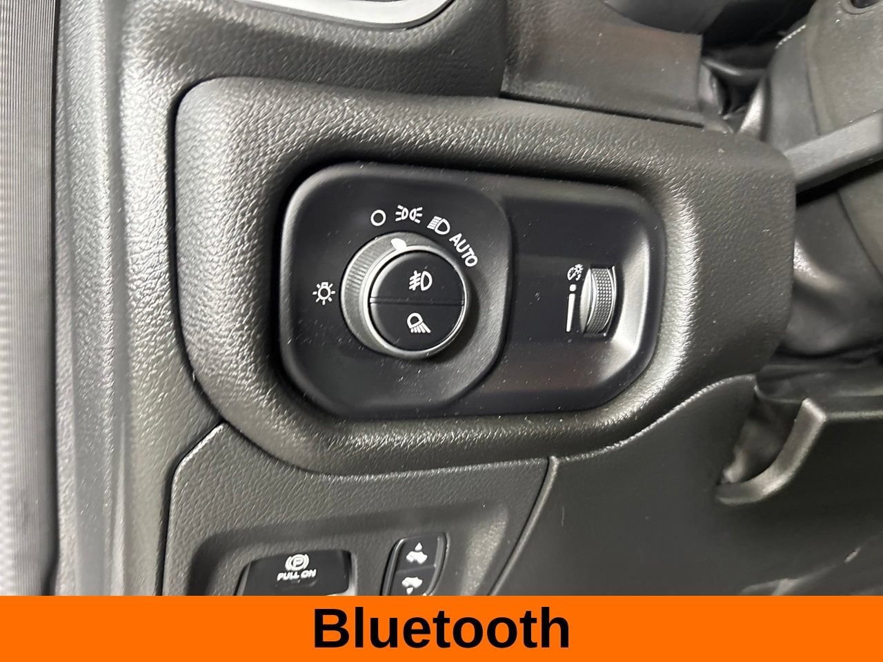 Used 2023 RAM 1500 Big Horn AWD/4WD image 10