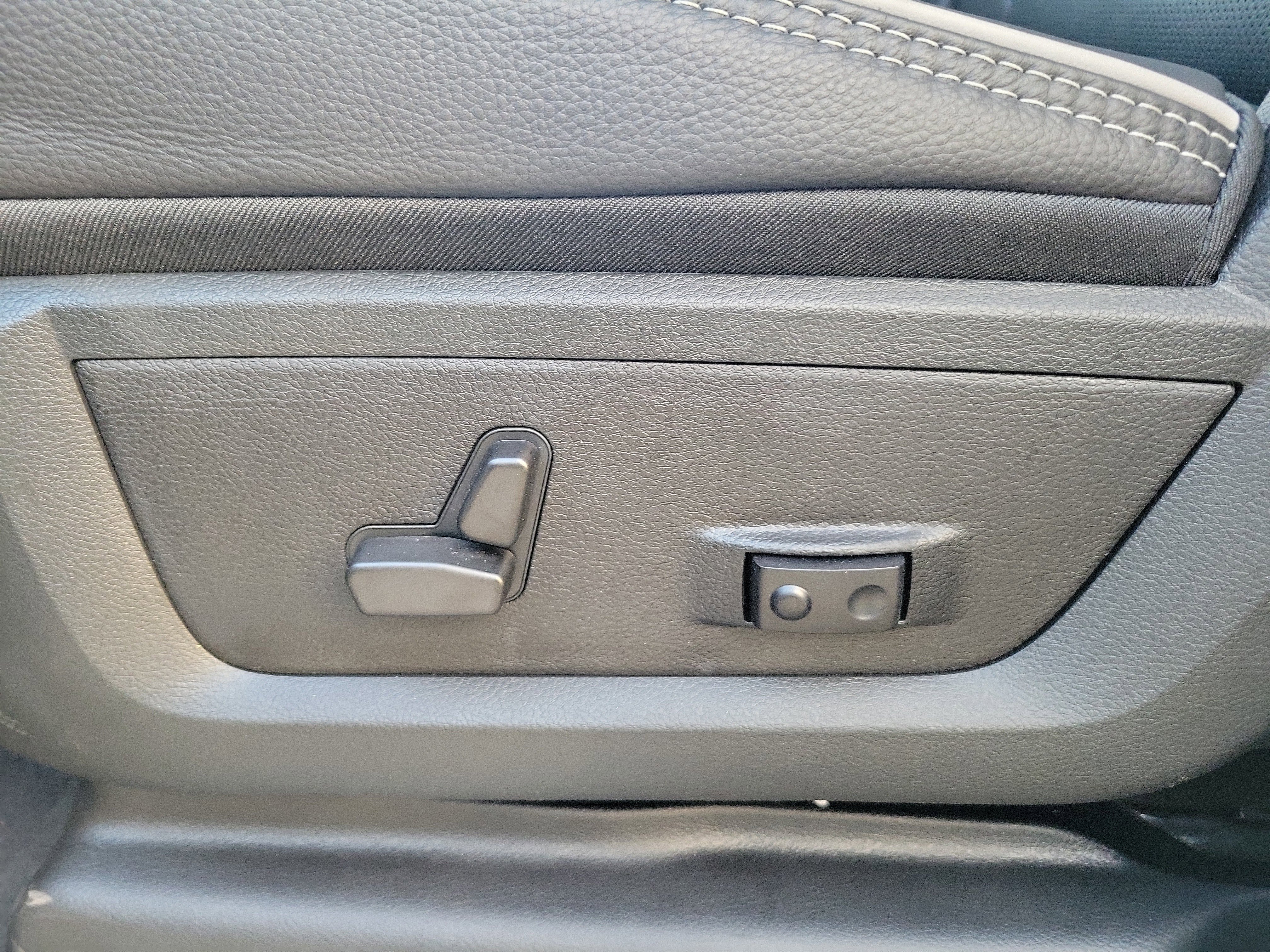 New 2026 RAM 2500 Limited image 10