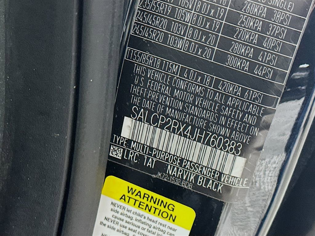 Used 2018 Land Rover Discovery Sport SE image 35