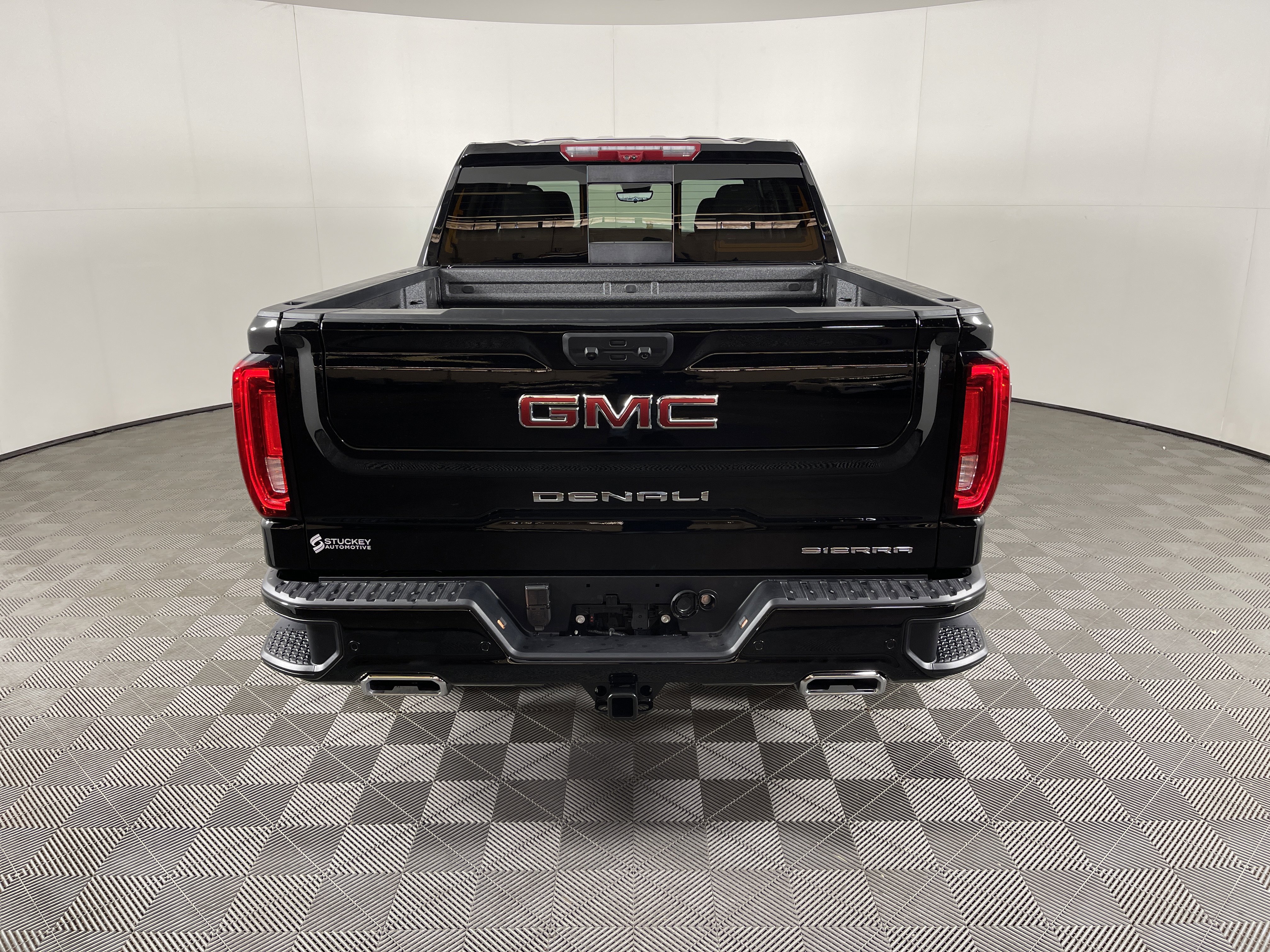 New 2026 GMC Sierra 1500 Denali w/ Denali Reserve Package image 4