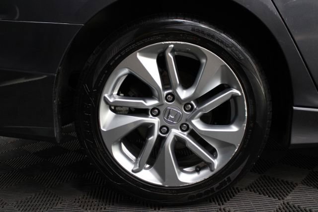 Used 2018 Honda Accord LX image 5