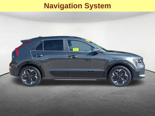 Used 2024 Kia Niro Wind w/ Wind Preserve Package FWD image 4