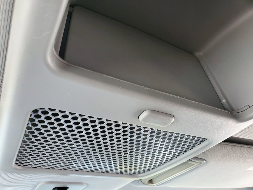 Used 2005 Honda Element EX image 27