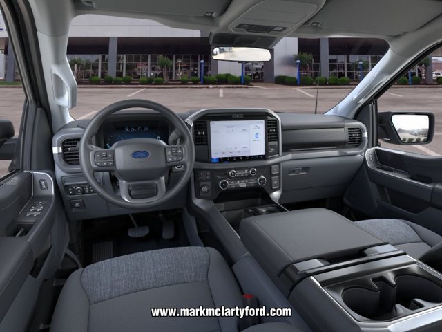 New 2026 Ford F150 XLT w/ XLT Chrome Appearance Package RWD image 9