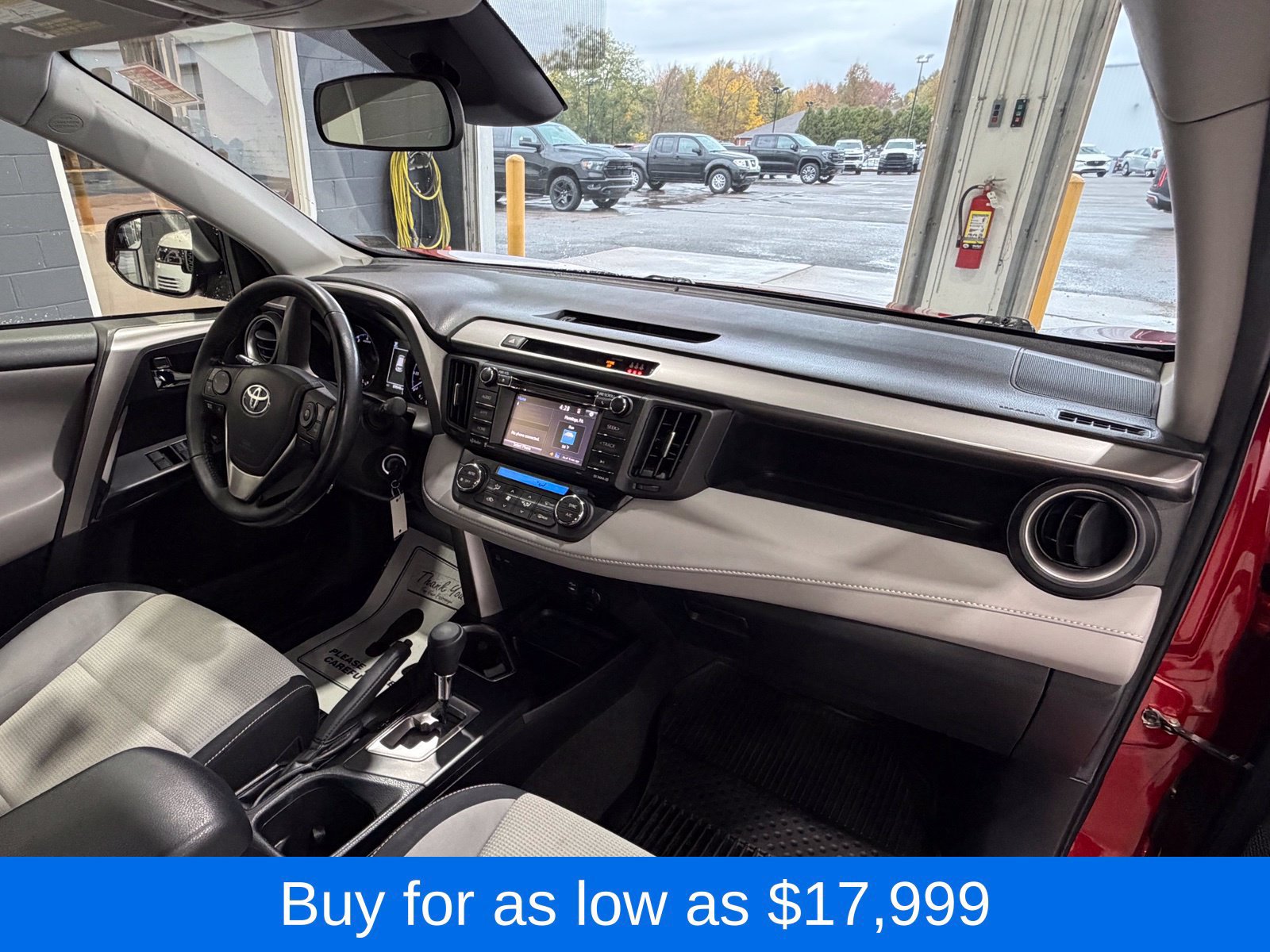 Used 2017 Toyota RAV4 XLE w/ Plus Special Value Package AWD/4WD image 6