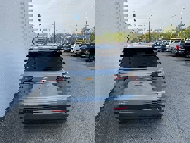 Used 2025 Chevrolet Equinox LT image 7