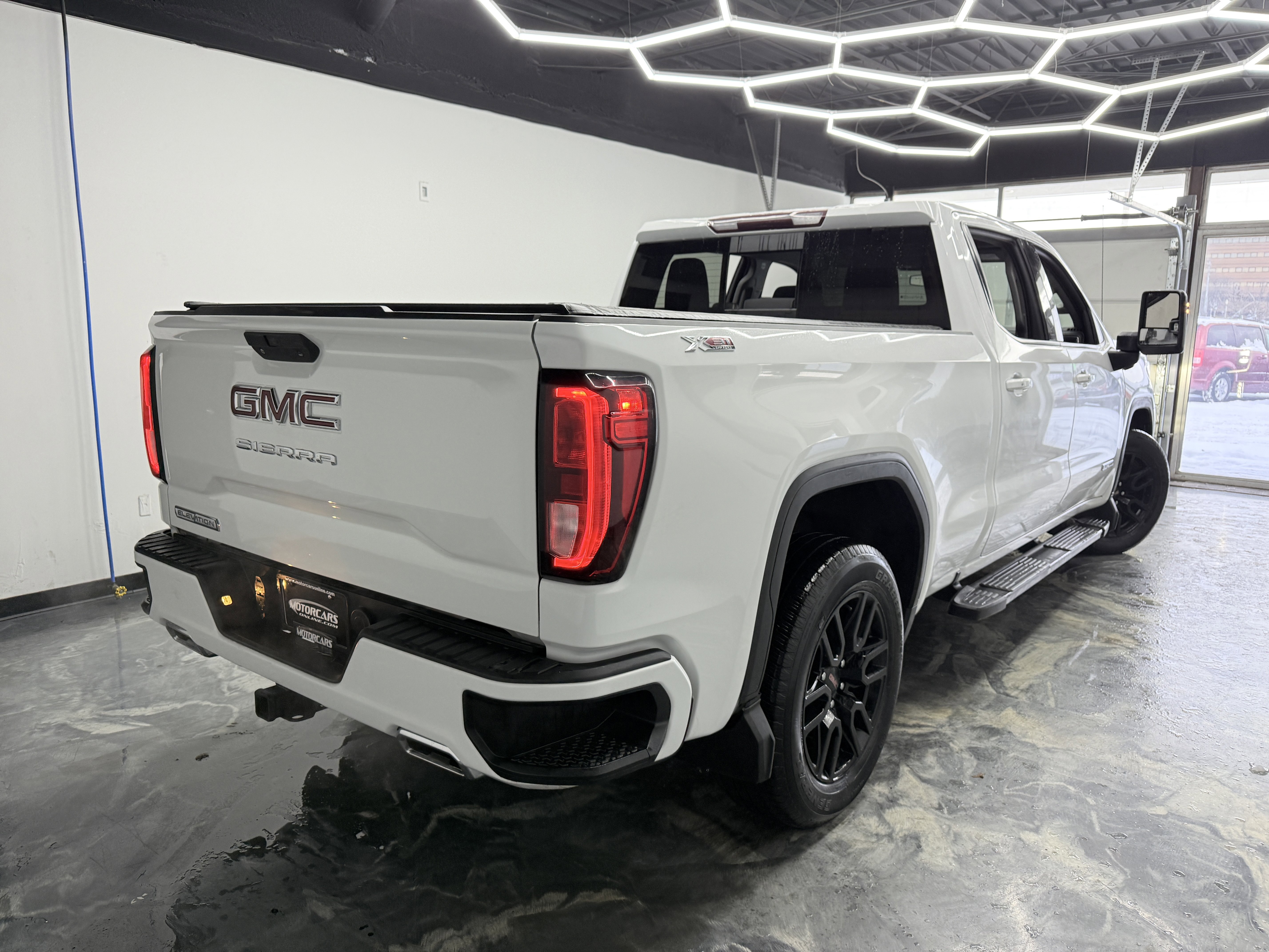 Used 2020 GMC Sierra 1500 Elevation image 5