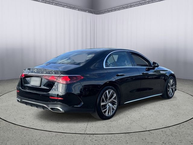 Used 2025 Mercedes-Benz E 350 Sedan w/ Winter Package image 9