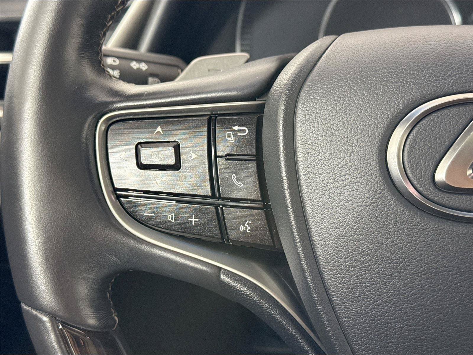 Used 2021 Lexus ES 350 w/ Premium Package FWD image 17