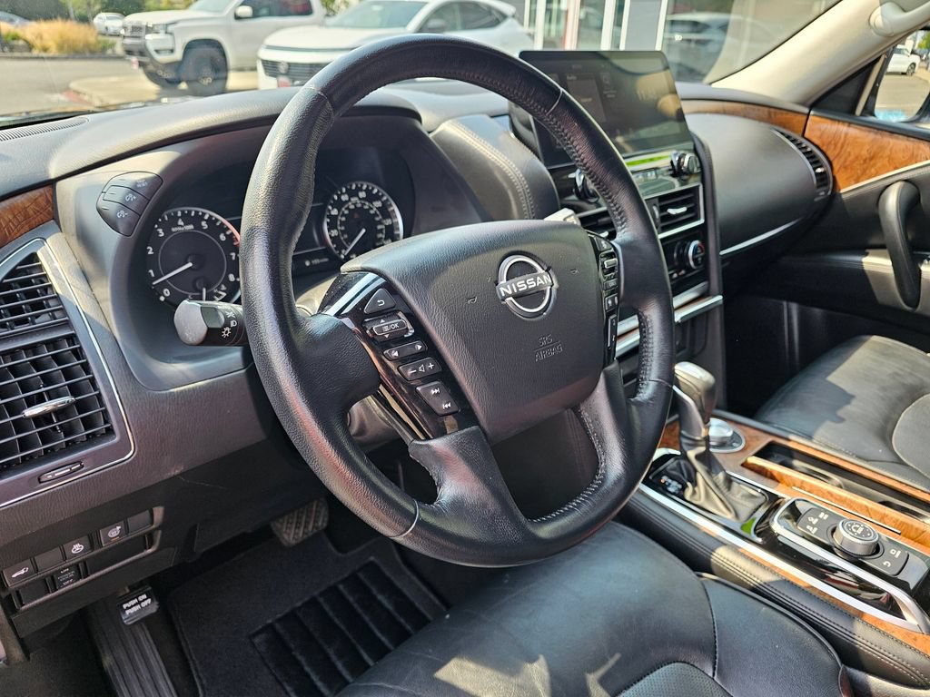 Used 2024 Nissan Armada SL w/ Captain's Chairs Package AWD/4WD image 23
