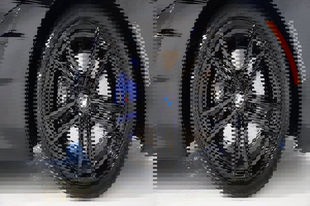 Used 2024 BMW Z4 M40i w/ Premium Package image 76