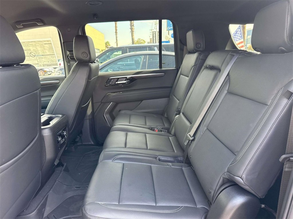 New 2026 Chevrolet Suburban LS image 24
