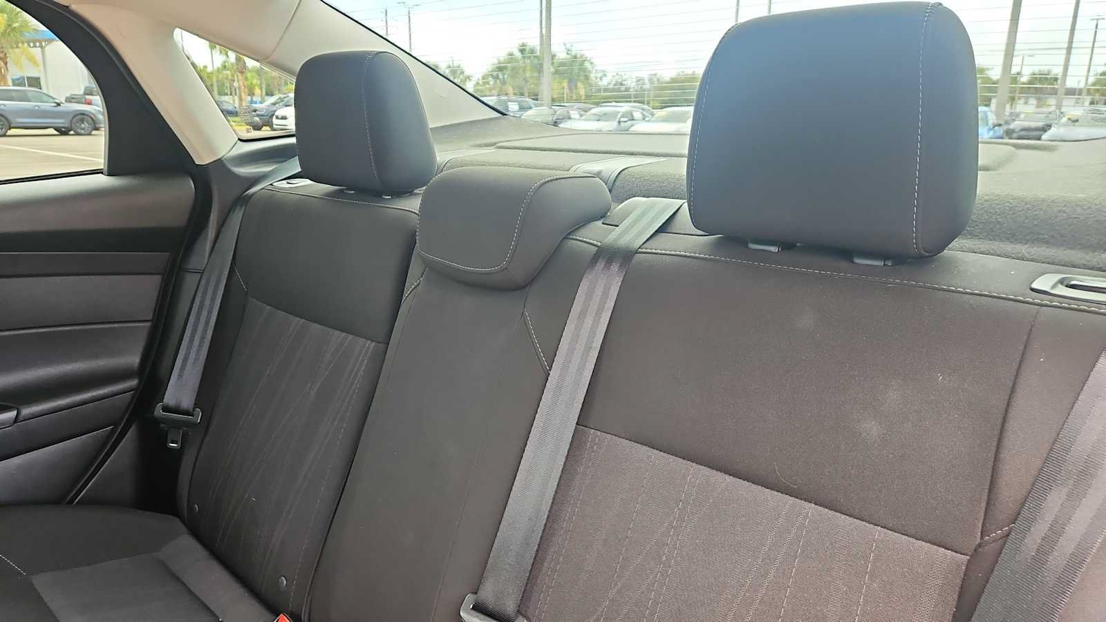 Used 2017 Ford Focus SE FWD image 23