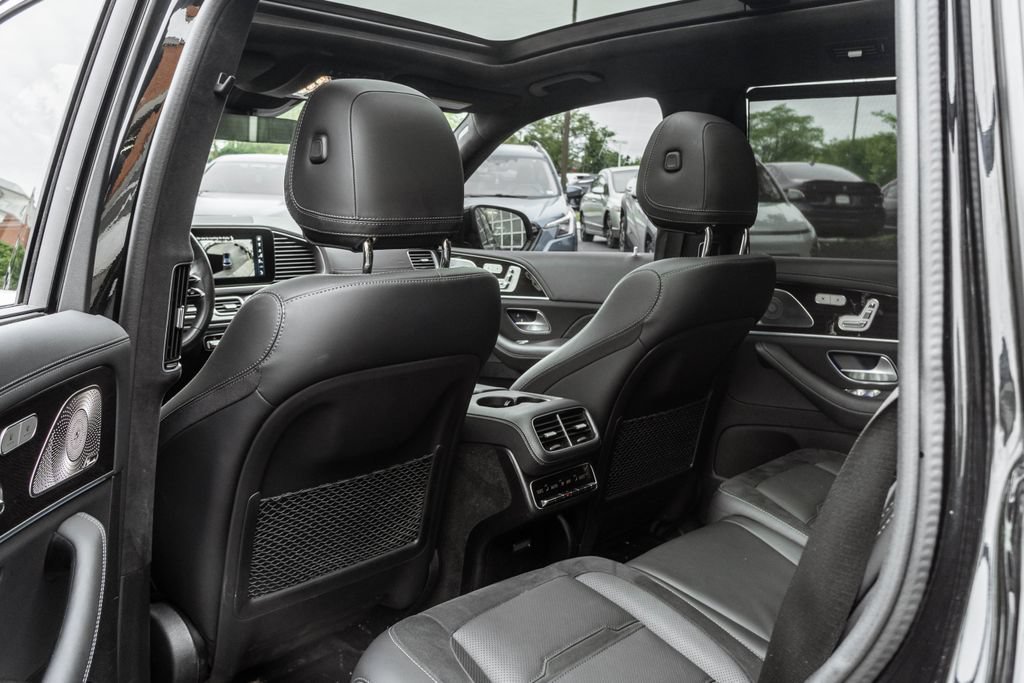 Used 2024 Mercedes-Benz GLS 63 AMG 4MATIC image 29