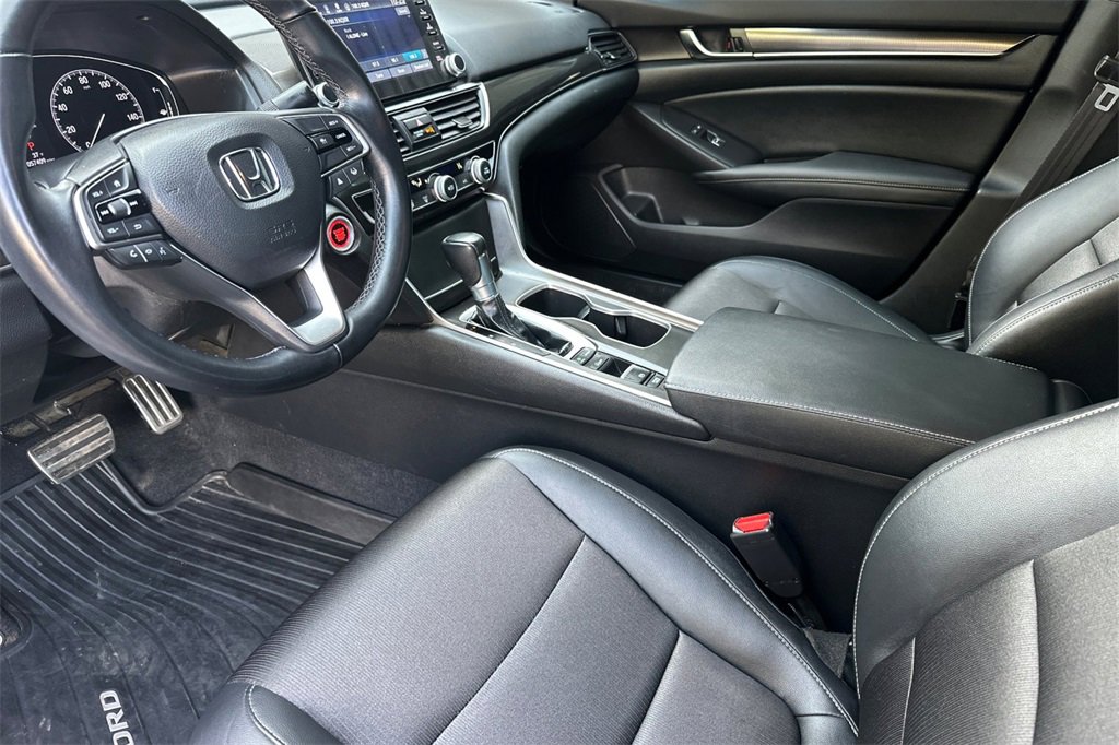 Used 2022 Honda Accord Sport image 11