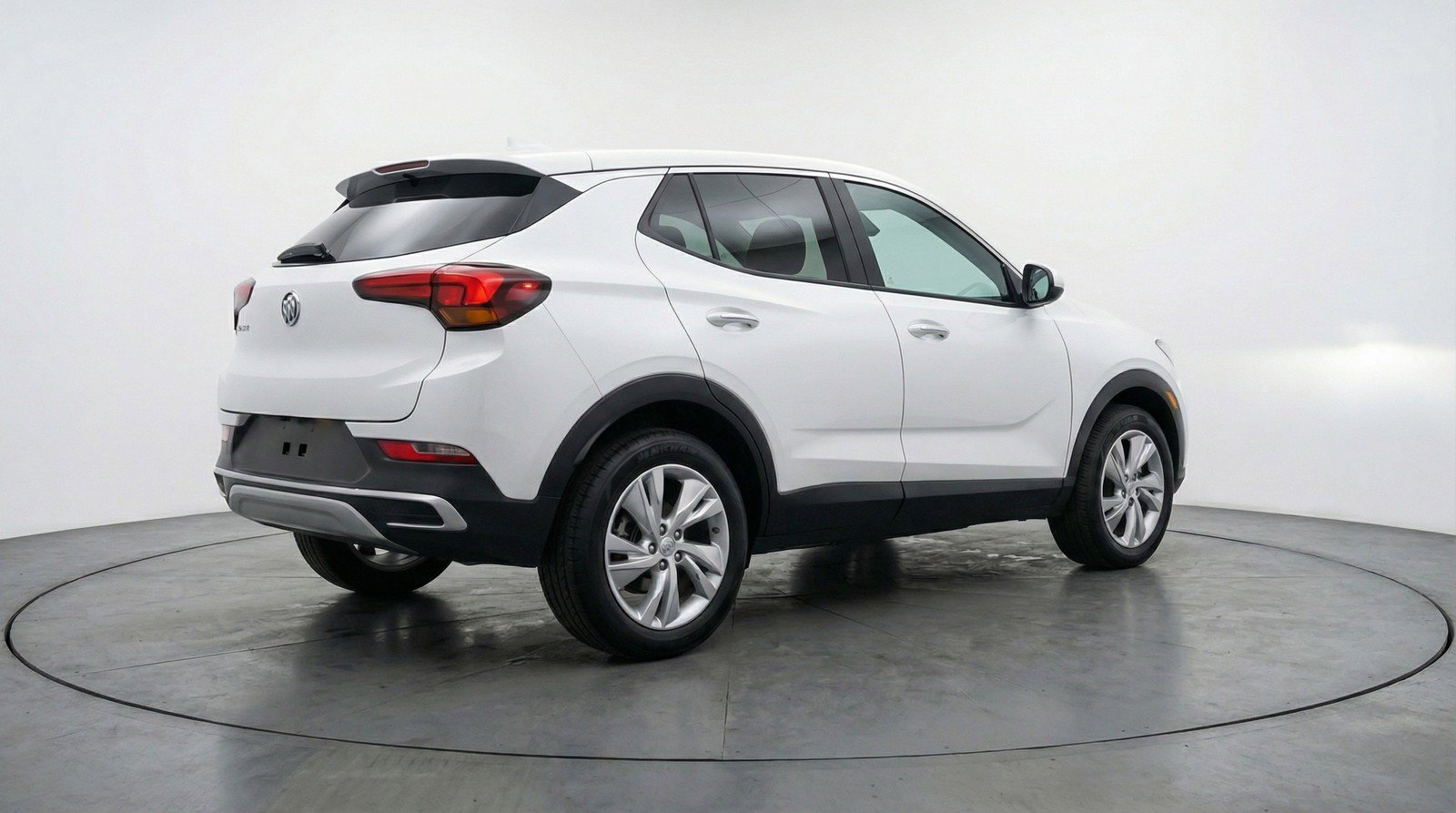 Used 2025 Buick Encore GX Preferred AWD/4WD image 9