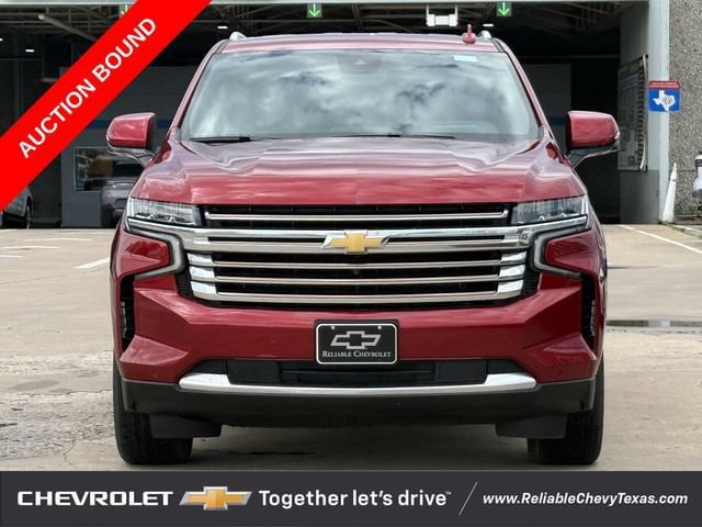 Used 2024 Chevrolet Tahoe High Country w/ Max Trailering Package AWD/4WD image 3