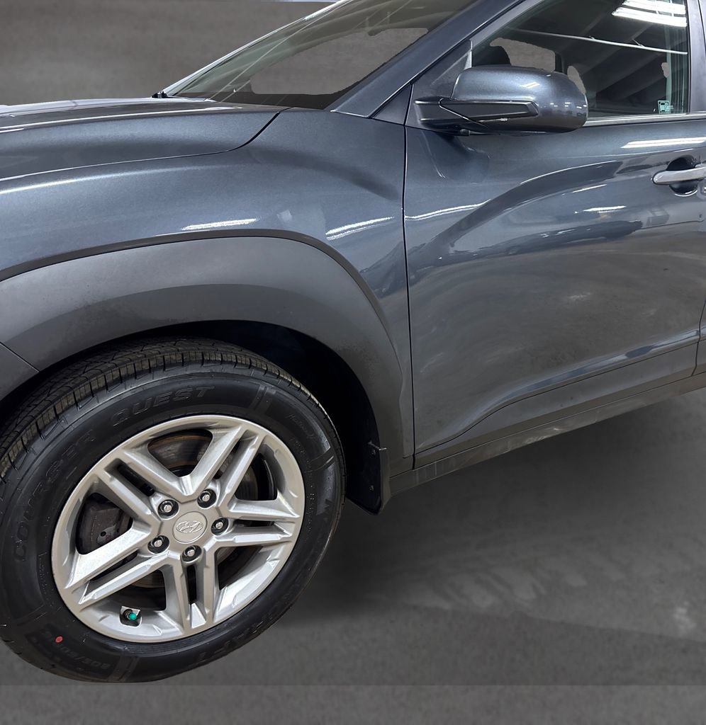 Used 2019 Hyundai Kona SE image 12